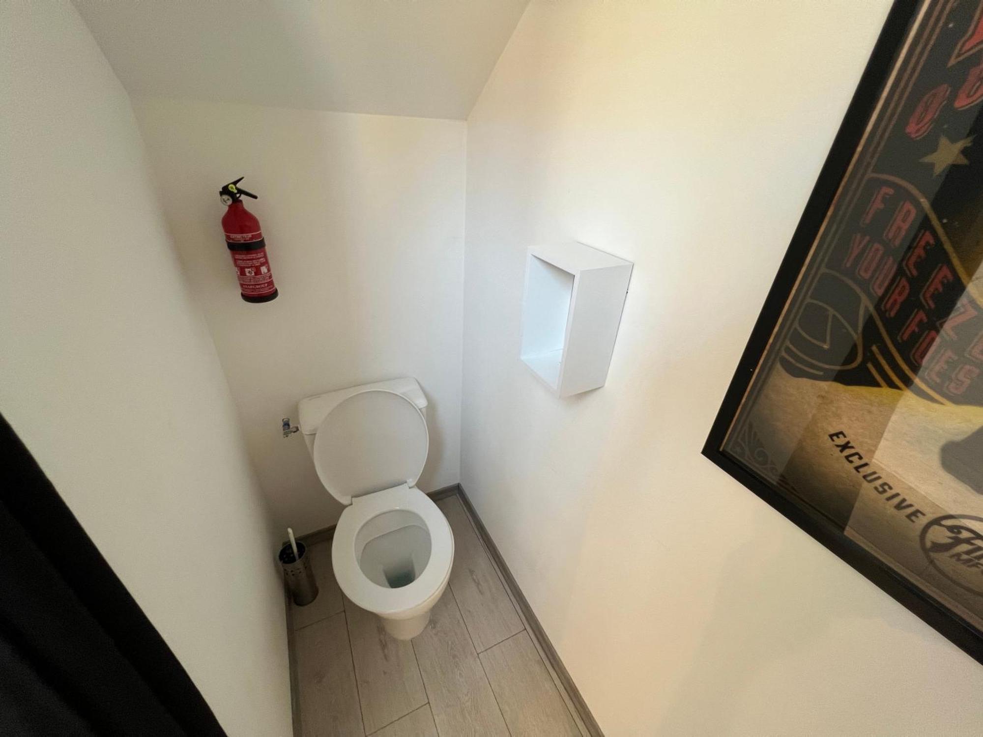 Bellevue Appartement Sous Les Toits Hypercentre Climatise Dole Exterior photo